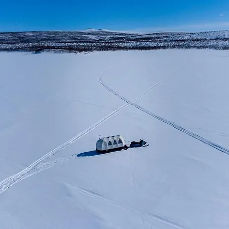 Aurora Sled Hotel
